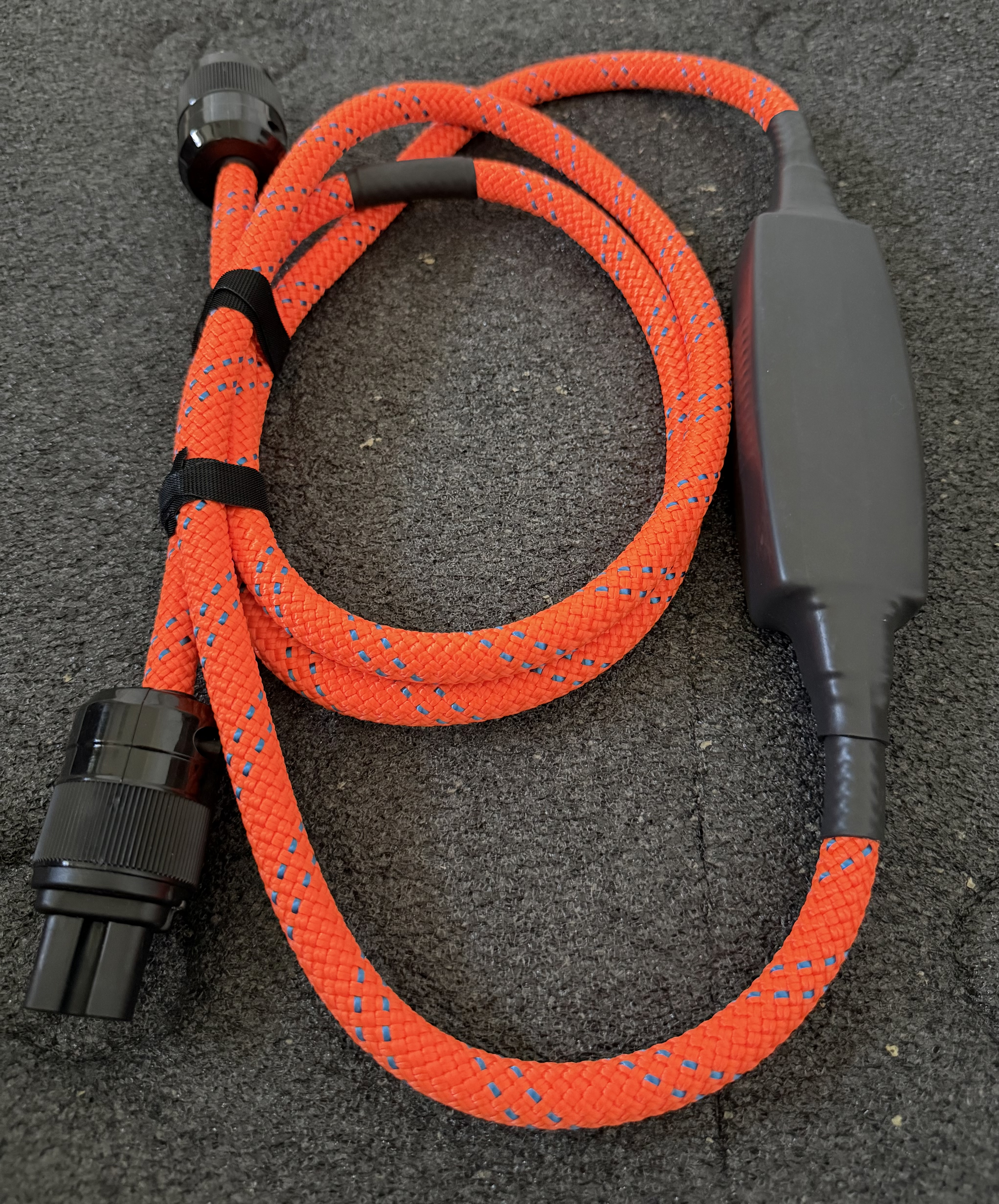 Power Cable for Digital Gear - Digital Gear Power Cable 2